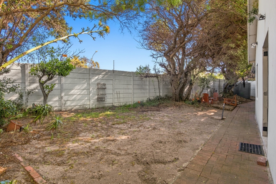4 Bedroom Property for Sale in Tokai Western Cape